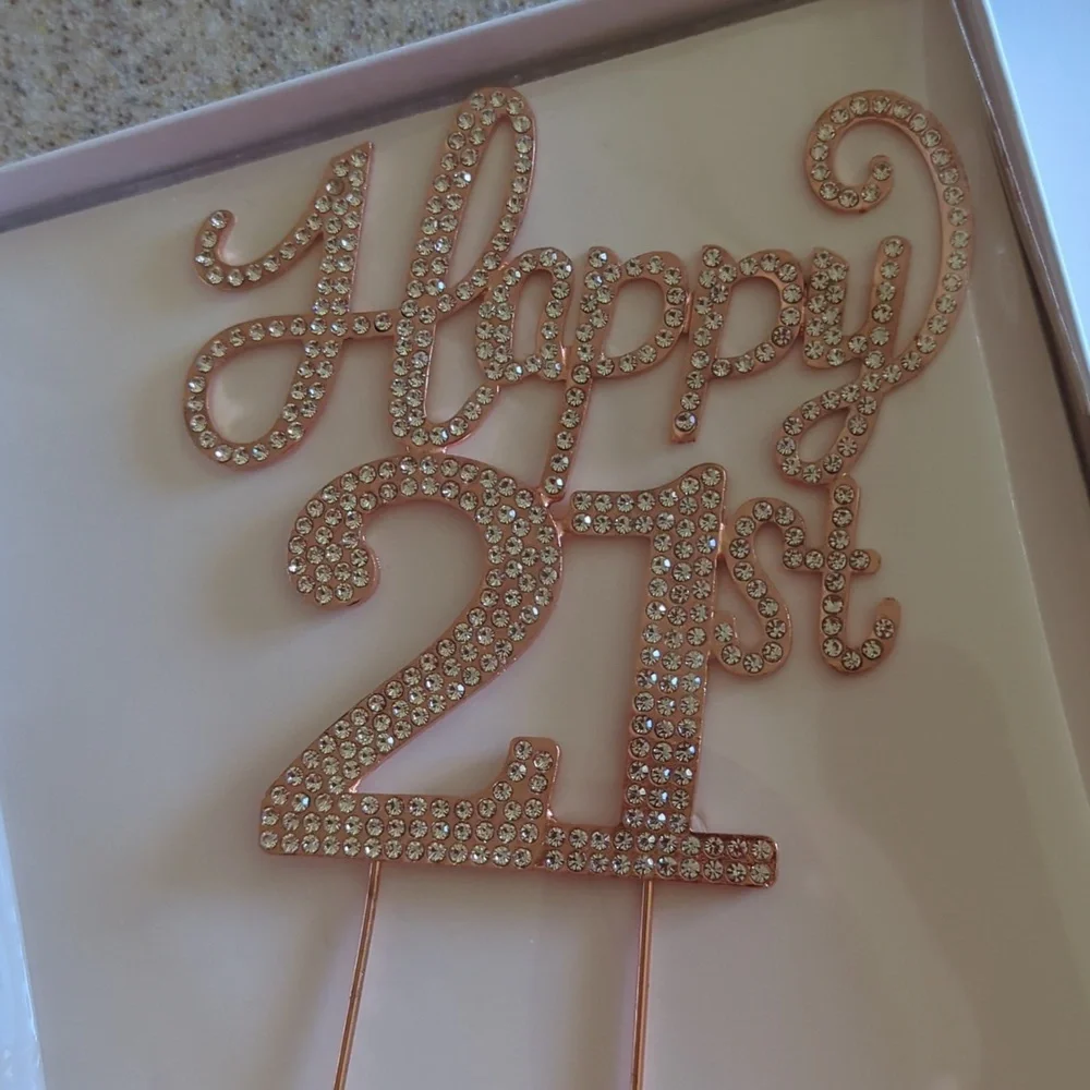 Cake topper